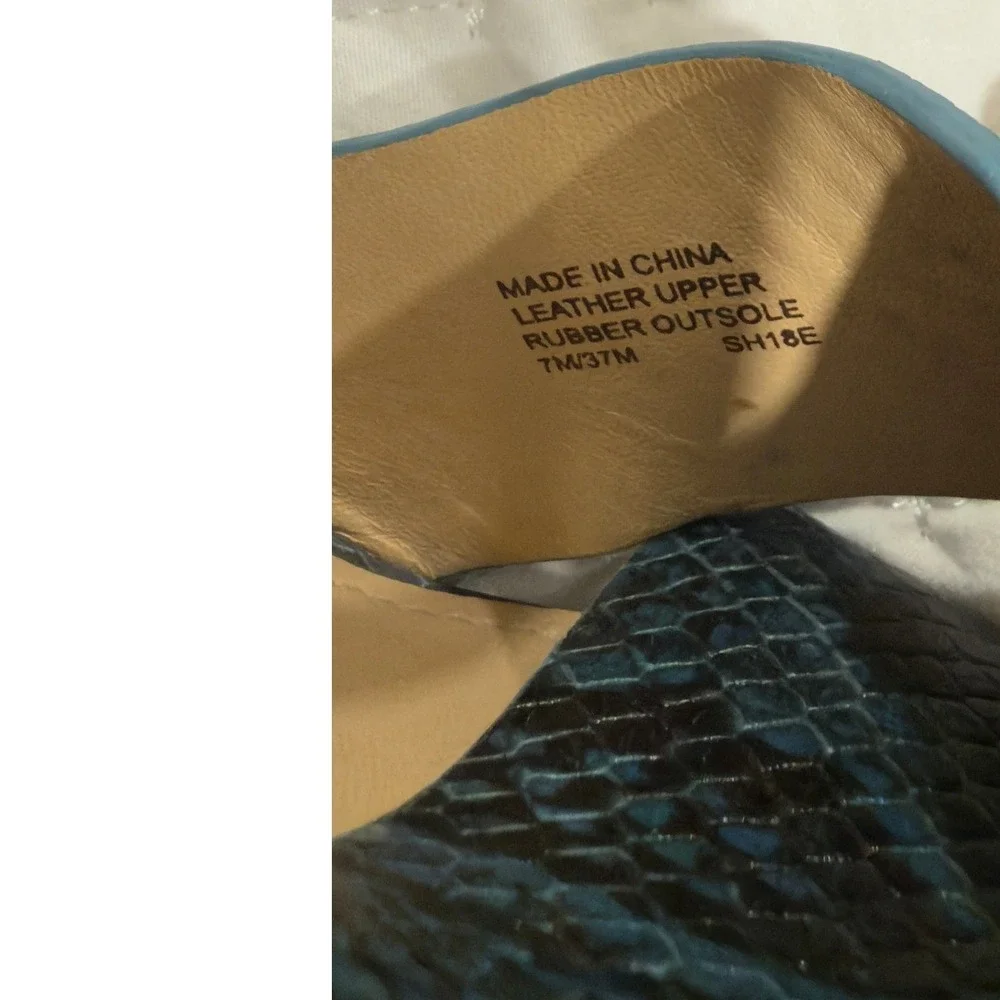 Michael Kors‎ Blue Snakeskin Embossed Leather Platform Block Heel Sandals 7M